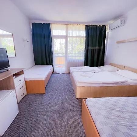 Ce Napfeny Hotel
