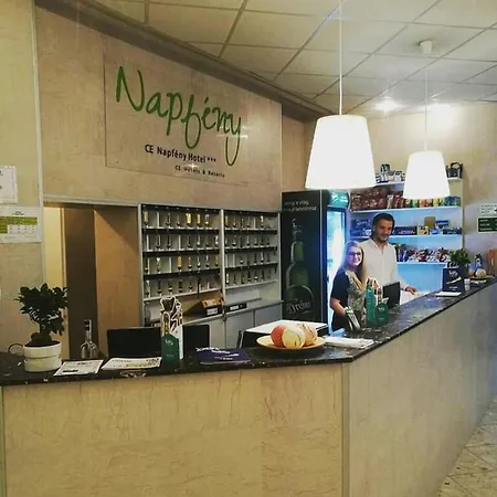 Ce Napfény 3*